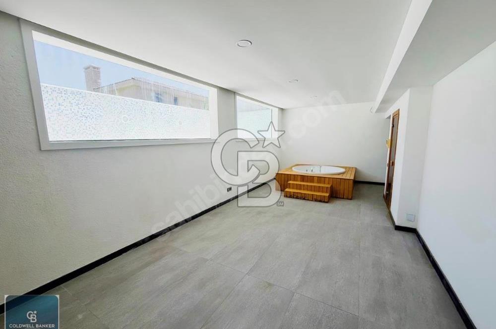 Çeşme Alaçatı Port Satılık 5+2 Villa