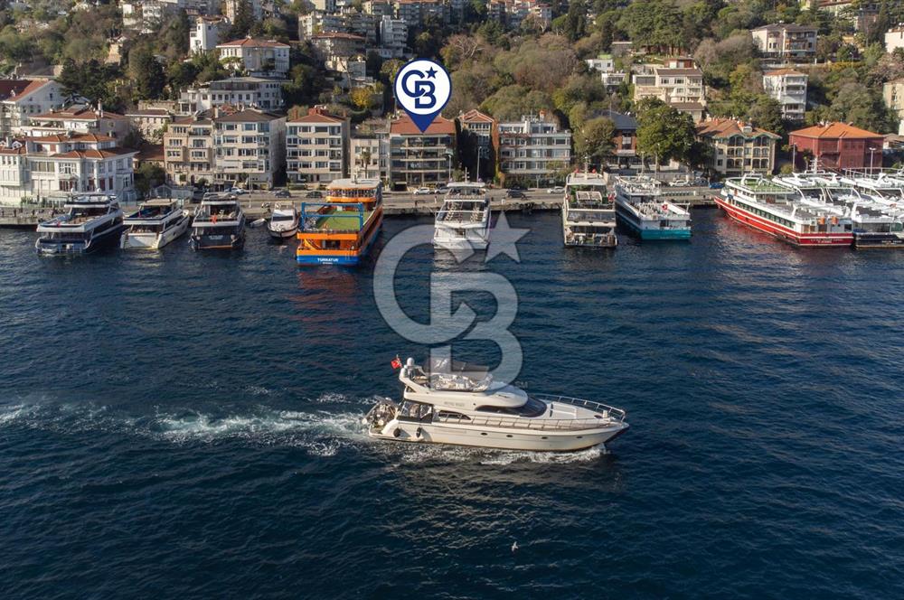 ARNAVUTKÖY SAHİLDE EN SEÇKİN APARTMANDA SATILIK YALI DAİRESİ