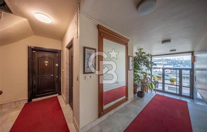 ARNAVUTKÖY SAHİLDE EN SEÇKİN APARTMANDA SATILIK YALI DAİRESİ