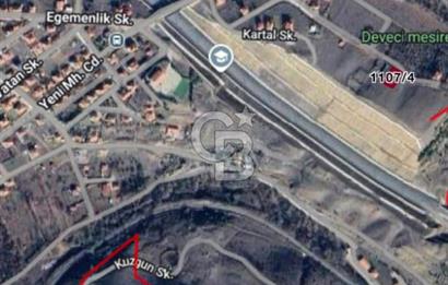 ELMADAĞ ÜÇEVLER MAH'DE YOLA YAKIN 480 m2 İMARLI MANZARALI ARSA