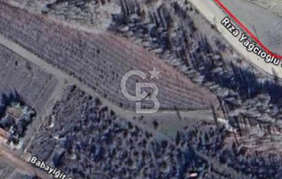 ELMADAĞ ÜÇEVLER MAH'DE YOLA YAKIN 480 m2 İMARLI MANZARALI ARSA