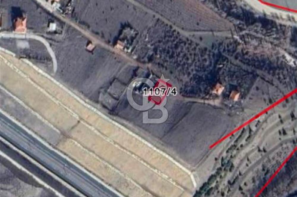 ELMADAĞ ÜÇEVLER MAH'DE YOLA YAKIN 480 m2 İMARLI MANZARALI ARSA