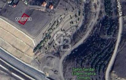ELMADAĞ ÜÇEVLER MAH'DE YOLA YAKIN 508 m2 İMARLI MANZARALI ARSA