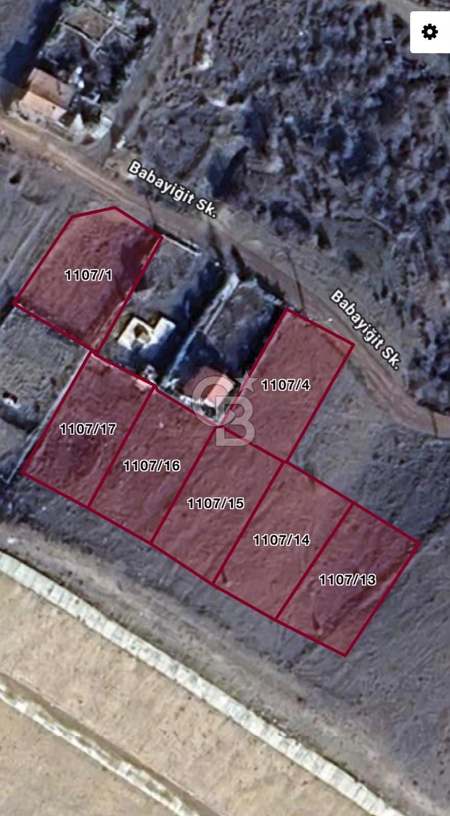 ELMADAĞ ÜÇEVLER MAH'DE YOLA YAKIN 488 m2 İMARLI MANZARALI ARSA