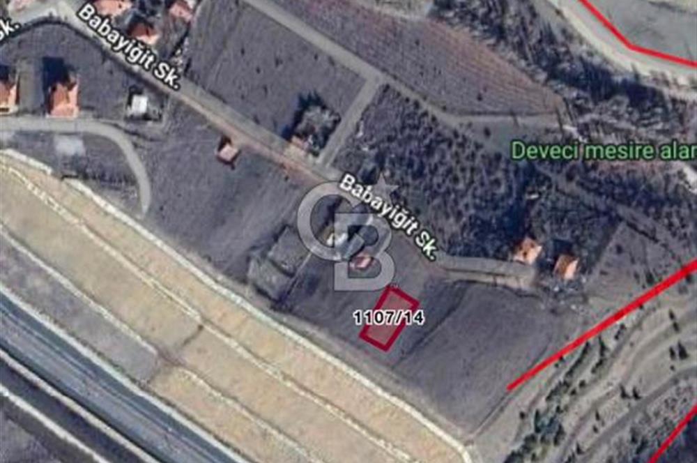 ELMADAĞ ÜÇEVLER MAH'DE YOLA YAKIN 512 m2 İMARLI MANZARALI ARSA
