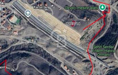 ELMADAĞ ÜÇEVLER MAH'DE YOLA YAKIN 512 m2 İMARLI MANZARALI ARSA