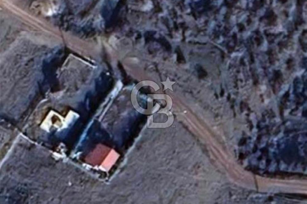 ELMADAĞ ÜÇEVLER MAH'DE YOLA YAKIN 512 m2 İMARLI MANZARALI ARSA