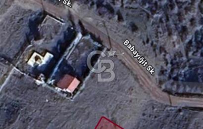 ELMADAĞ ÜÇEVLER MAH'DE YOLA YAKIN 512 m2 İMARLI MANZARALI ARSA