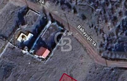 ELMADAĞ ÜÇEVLER MAH'DE YOLA YAKIN 512 m2 İMARLI MANZARALI ARSA