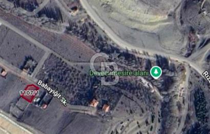 ELMADAĞ ÜÇEVLER MAH'DE YOLA YAKIN 546 m2 İMARLI MANZARALI ARSA