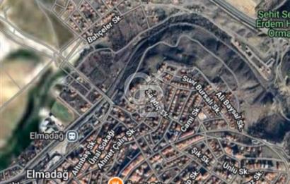 ELMADAĞ ÜÇEVLER MAH'DE YOLA YAKIN 488 m2 İMARLI MANZARALI ARSA