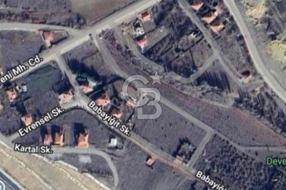 ELMADAĞ ÜÇEVLER MAH'DE YOLA YAKIN 491 m2 İMARLI MANZARALI ARSA
