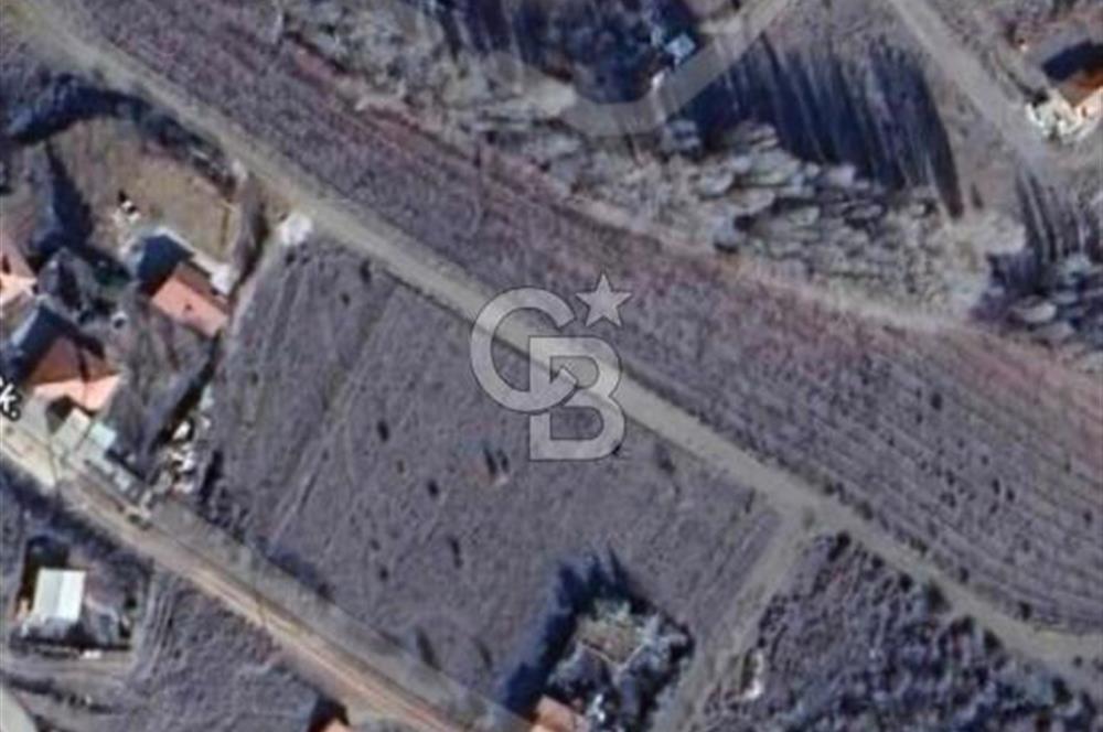 ELMADAĞ ÜÇEVLER MAH'DE YOLA YAKIN 491 m2 İMARLI MANZARALI ARSA
