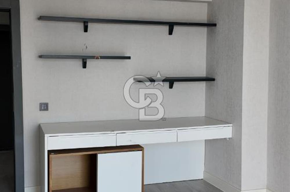 Acar Beytepe Sitesinde Bakımlı, 3 Katlı, Bahçeli 4+1 Villa