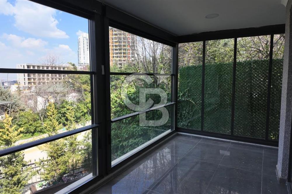 Acar Beytepe Sitesinde Bakımlı, 3 Katlı, Bahçeli 4+1 Villa