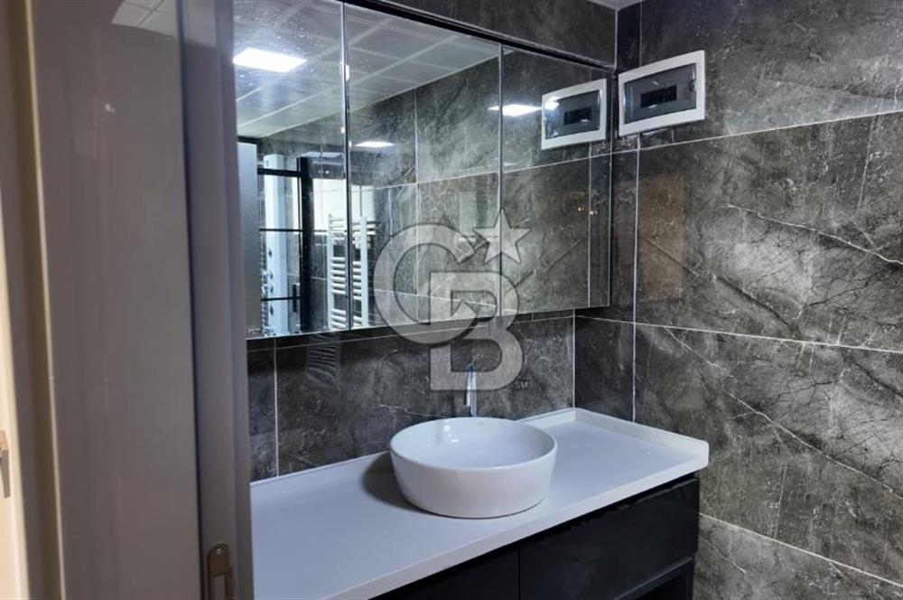 Acar Beytepe Sitesinde Bakımlı, 3 Katlı, Bahçeli 4+1 Villa