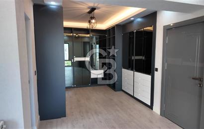 Acar Beytepe Sitesinde Bakımlı, 3 Katlı, Bahçeli 4+1 Villa