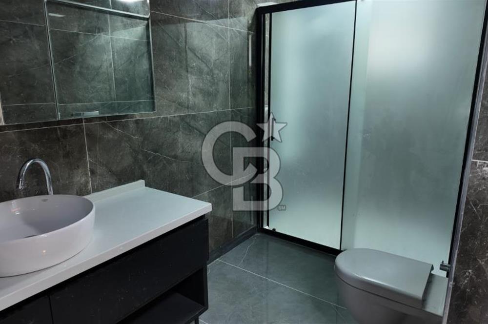Acar Beytepe Sitesinde Bakımlı, 3 Katlı, Bahçeli 4+1 Villa