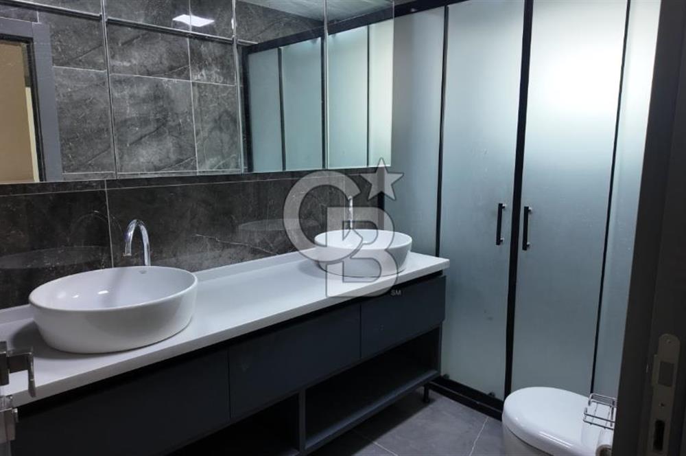 Acar Beytepe Sitesinde Bakımlı, 3 Katlı, Bahçeli 4+1 Villa