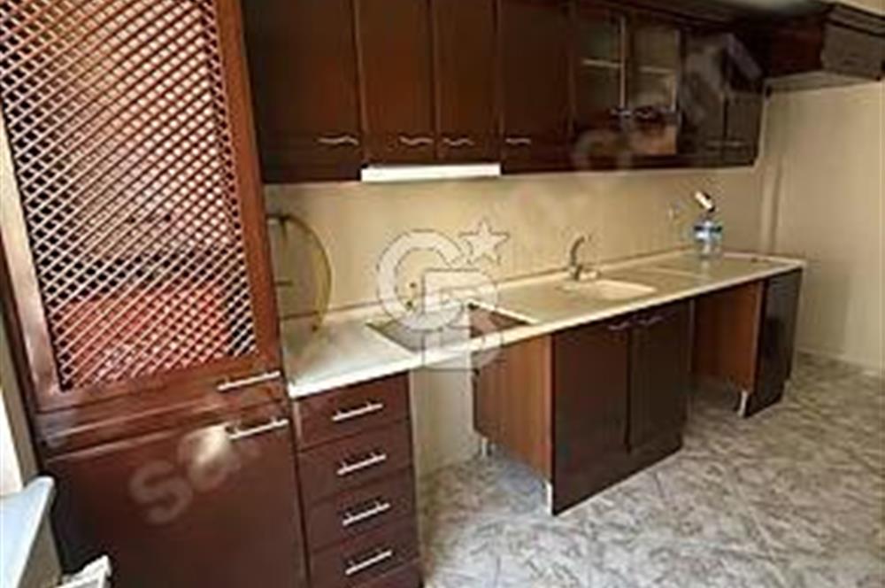 PENDİK ŞEYHLİ de KİRALIK 3+1 GÜVENLİKLİ SİTEDE BAKIMLI ARA KAT
