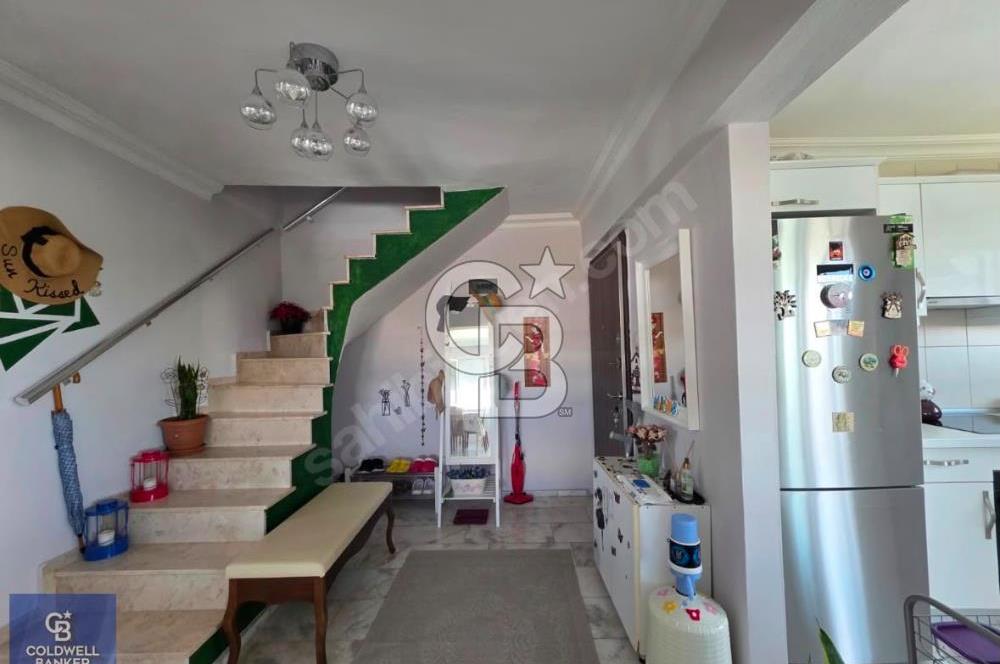 Ali Çetinkaya'da Deniz Manzaralı Üç Cepheli Dubleks Daire