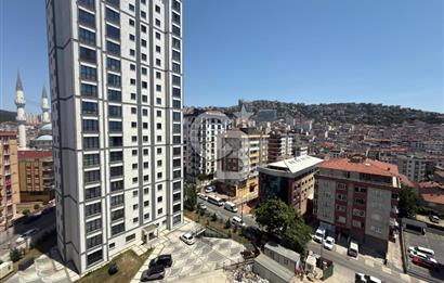 MALTEPE'DE SİTE İÇİNDE HAVUZLU GÜVENLİKLİ SIFIR SATILIK 2+1