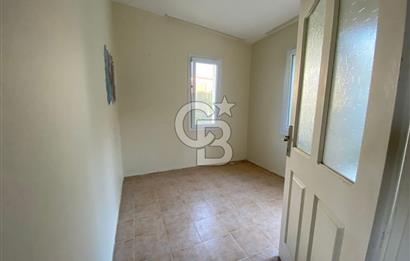 Eski Foça'da Mükemmel Manzaralı Kiralık Ev