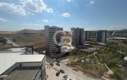 YAŞAM KULEDE 1+0 UYGUN FİYATLI KİRALIK DAİR