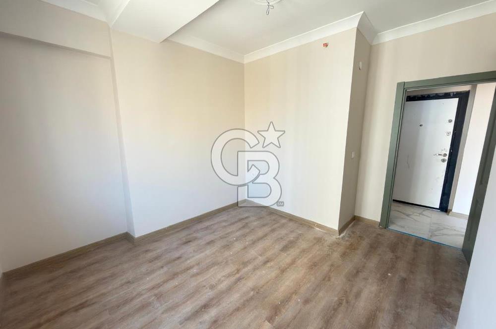 MALTEPE'DE SİTE İÇİNDE HAVUZLU GÜVENLİKLİ TAPU MASRAFSIZ 1+1