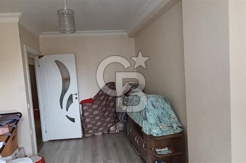 Kağıthane Nurtepe'de Satılık 4+2 Geniş Çatı Dubleksi