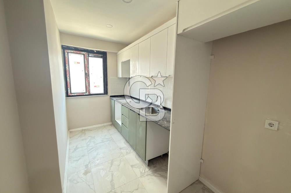 MALTEPE'DE SİTE İÇİNDE HAVUZLU GÜVENLİKLİ SIFIR SATILIK 2+1