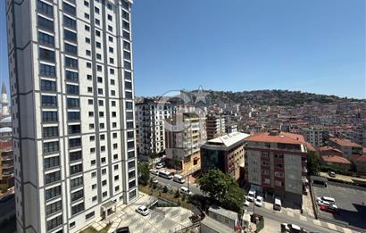 MALTEPE'DE SİTE İÇİNDE HAVUZLU GÜVENLİKLİ SIFIR SATILIK 2+1