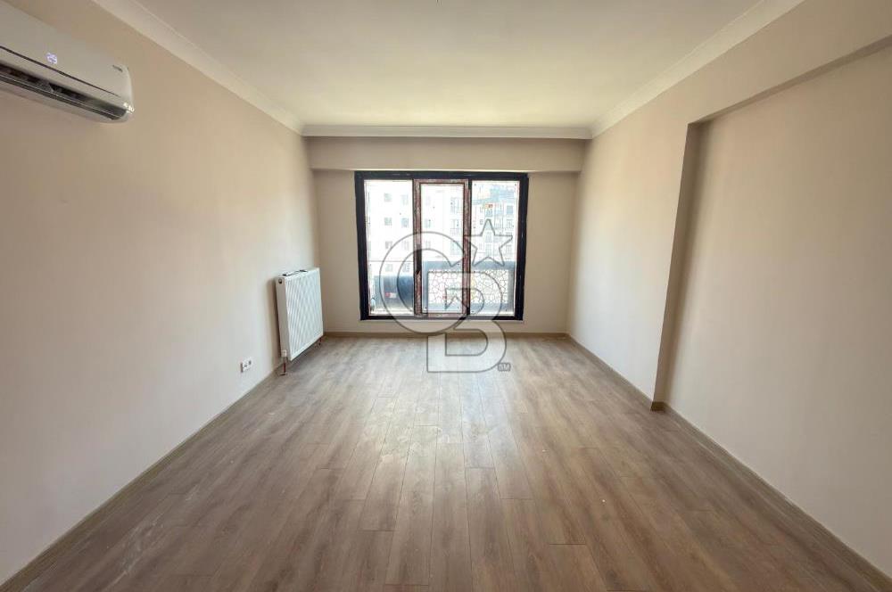 MALTEPE'DE SİTE İÇİNDE HAVUZLU GÜVENLİKLİ SIFIR SATILIK 2+1