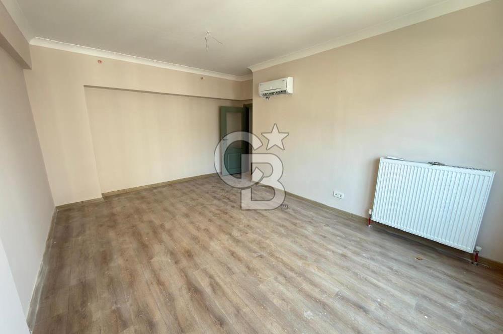 MALTEPE'DE SİTE İÇİNDE HAVUZLU GÜVENLİKLİ SIFIR SATILIK 2+1