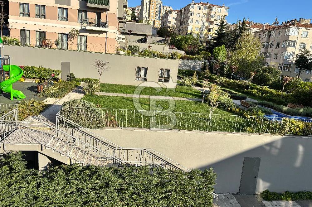 MALTEPE ZÜMRÜTEVLER SURYAPI YEŞİL MAVİ SİTESİNDE KİRALIK BALKONLU KAPALI MUTFAKLI 2+1 DAİRE