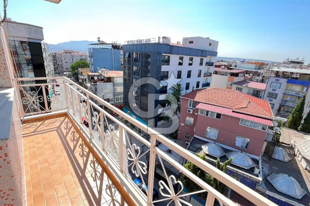 Karabağlar Bozyaka Cadde Üzerinde Satılık 3+1 geniş daire