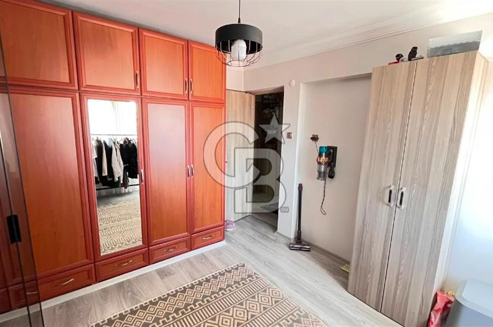 Karabağlar Bozyaka Cadde Üzerinde Satılık 3+1 geniş daire