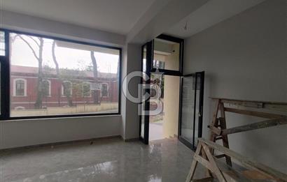 KİRALIK,HADIMKÖY MERKEZDE HASTANE KARŞISI 110 M² TİCARİ DÜKKAN