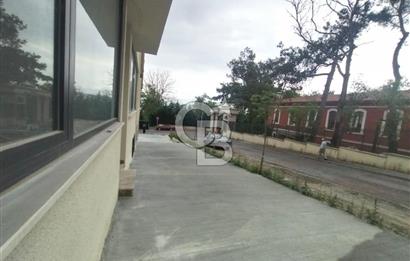 KİRALIK,HADIMKÖY MERKEZDE HASTANE KARŞISI 110 M² TİCARİ DÜKKAN