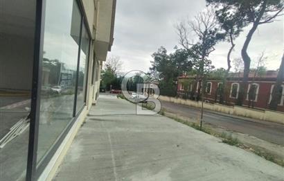 KİRALIK,HADIMKÖY MERKEZDE HASTANE KARŞISI 110 M² TİCARİ DÜKKAN