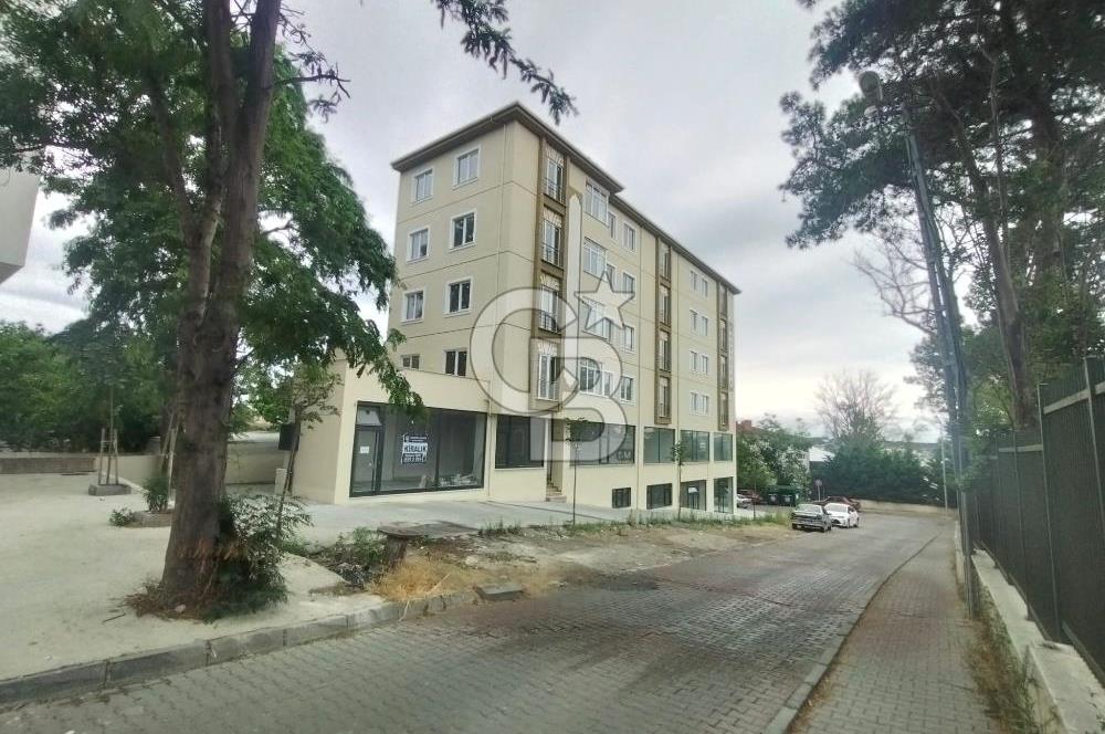 KİRALIK,HADIMKÖY MERKEZDE HASTANE KARŞISI 110 M² TİCARİ DÜKKAN