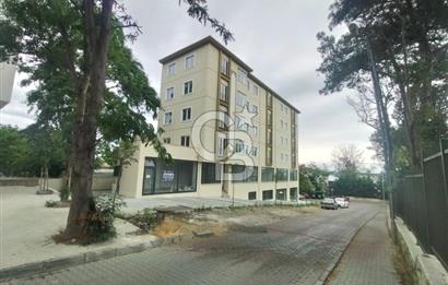 KİRALIK,HADIMKÖY MERKEZDE HASTANE KARŞISI 110 M² TİCARİ DÜKKAN