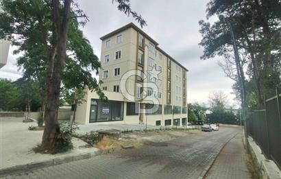 KİRALIK,HADIMKÖY MERKEZDE HASTANE KARŞISI 110 M² TİCARİ DÜKKAN