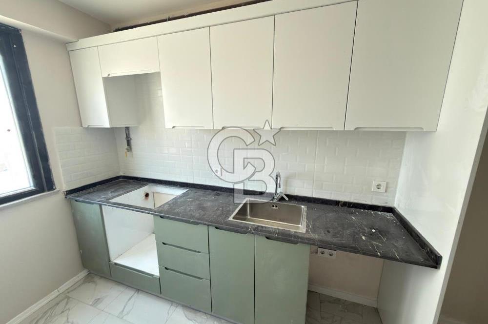 MALTEPE'DE SİTE İÇİNDE HAVUZLU GÜVENLİKLİ SIFIR SATILIK 2+1