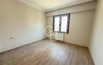 MALTEPE'DE SİTE İÇİNDE HAVUZLU GÜVENLİKLİ SIFIR SATILIK 2+1