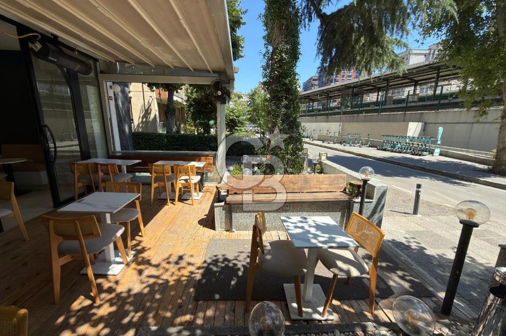 SUADİYE'DE DÜŞÜK KİRALI HAZIR MÜŞTERİLİ DEVREN KAFE