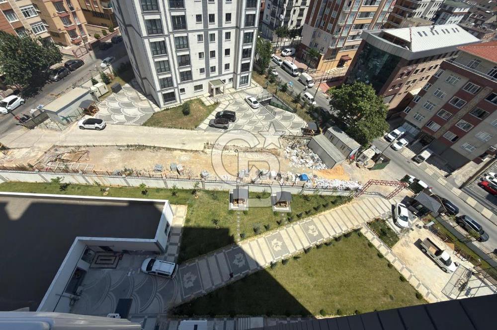 MALTEPE'DE SİTE İÇİNDE HAVUZLU GÜVENLİKLİ SIFIR SATILIK 2+1