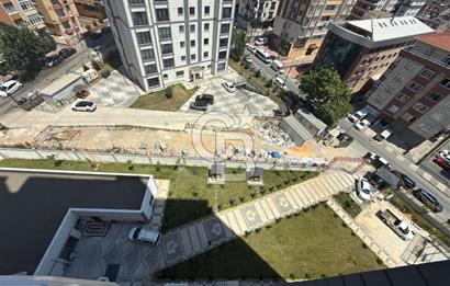 MALTEPE'DE SİTE İÇİNDE HAVUZLU GÜVENLİKLİ SIFIR SATILIK 2+1