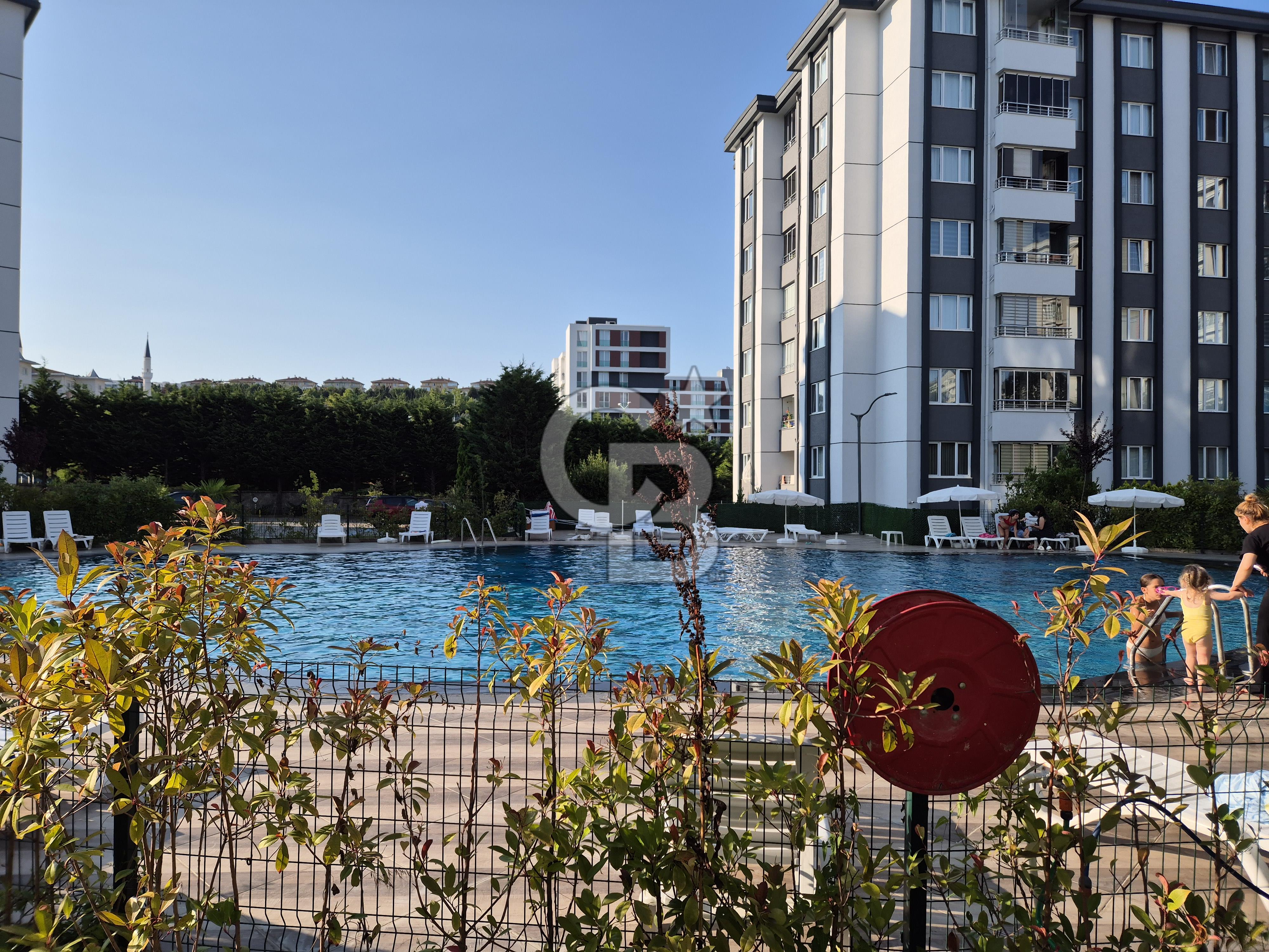 PENDİK YENİŞEHİR'DE SİTE İÇİNDE NET 120M2 3+1 SATILIK DAİRE