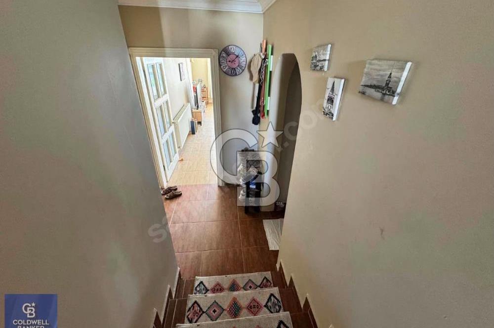 Sarımsaklı Yalıkent Sitesinde Teraslı Satılık Daire